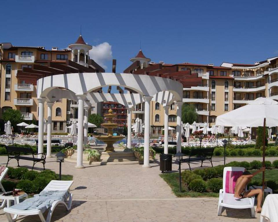 Апарт отель Royal Sun Солнечный берег Экстерьер фото